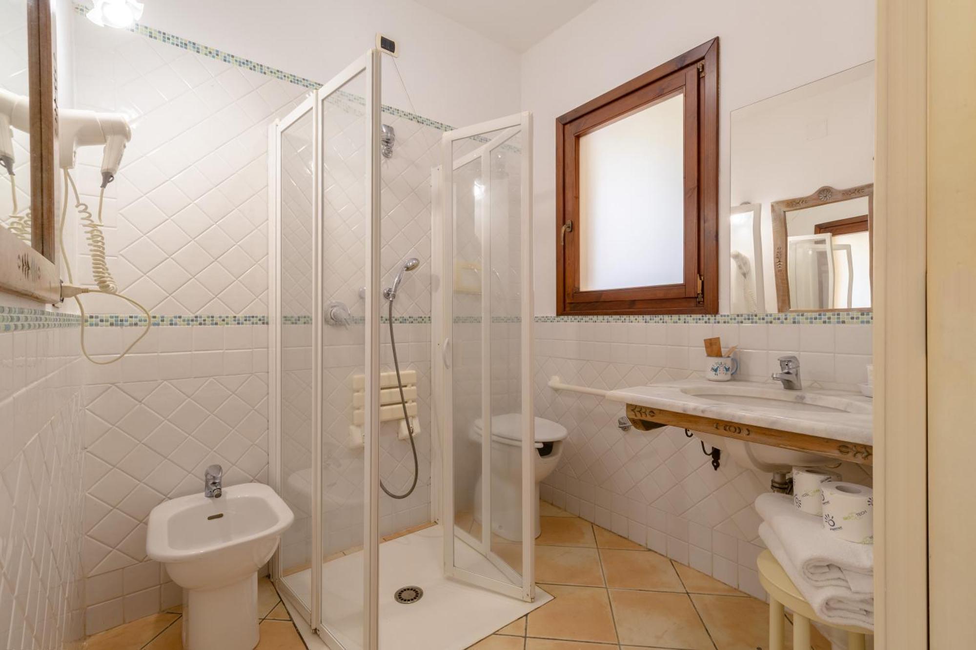 Porto Giunco Residence Вилласимиус Экстерьер фото